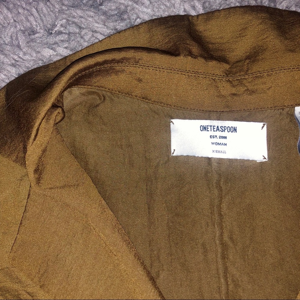One Teaspoon silk button down - Picture 2 of 2